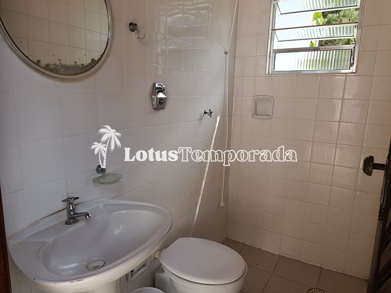 Sítio com 05 dormitórios, piscina aquecida e jogos LT0002