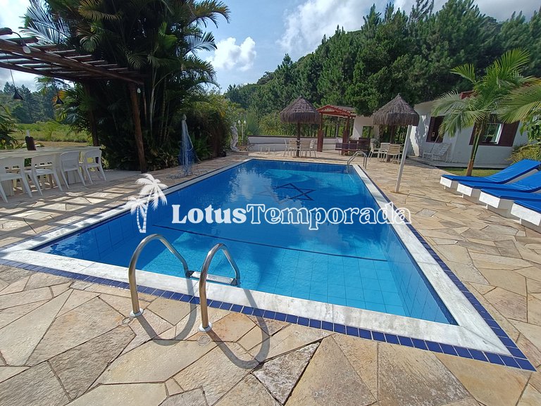 Sítio com 05 dormitórios, piscina aquecida e jogos LT0002