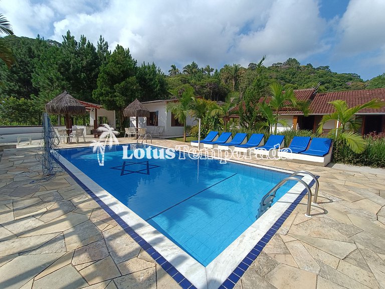 Sítio com 05 dormitórios, piscina aquecida e jogos LT0002