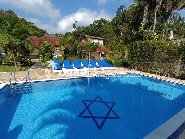 Sítio com 05 dormitórios, piscina aquecida e jogos LT0002