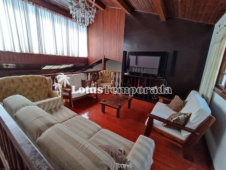 Sítio com 05 dormitórios, piscina aquecida e jogos LT0002