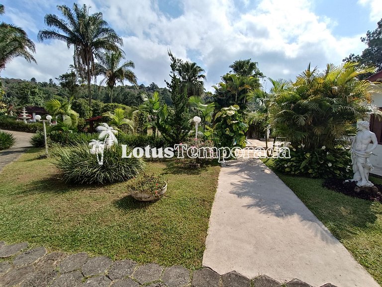 Sítio com 05 dormitórios, piscina aquecida e jogos LT0002