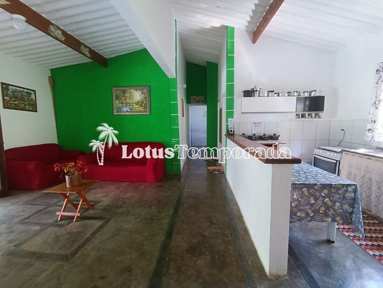 Sítio familiar com piscina e área de lazer LT0048