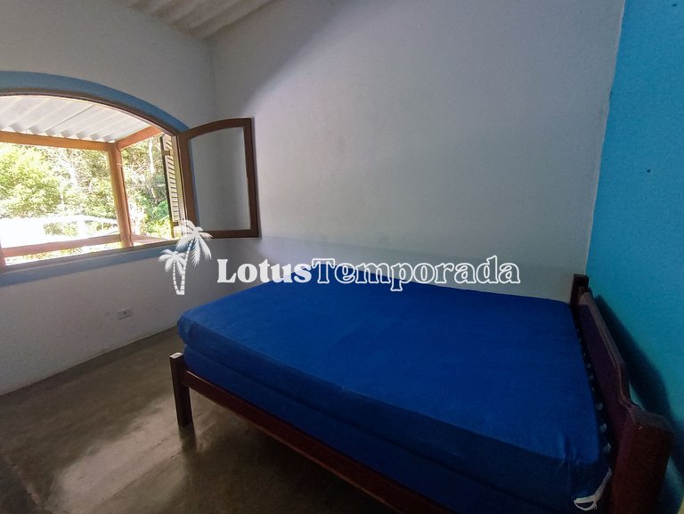 Sítio familiar com piscina e área de lazer LT0048