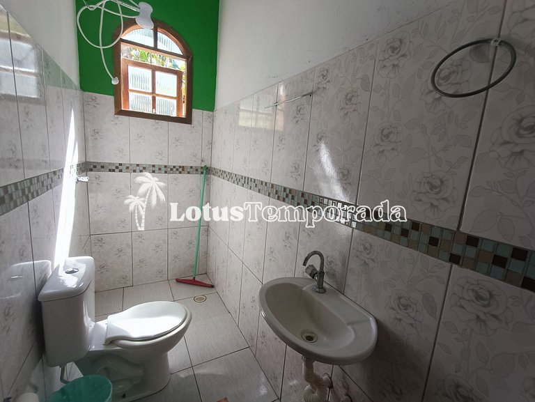 Sítio familiar com piscina e área de lazer LT0048