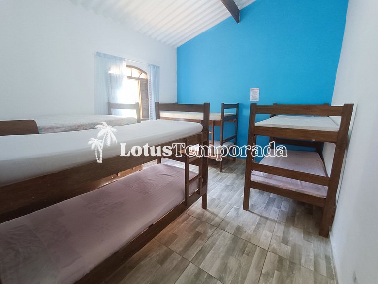 Sítio familiar com piscina e área de lazer LT0048