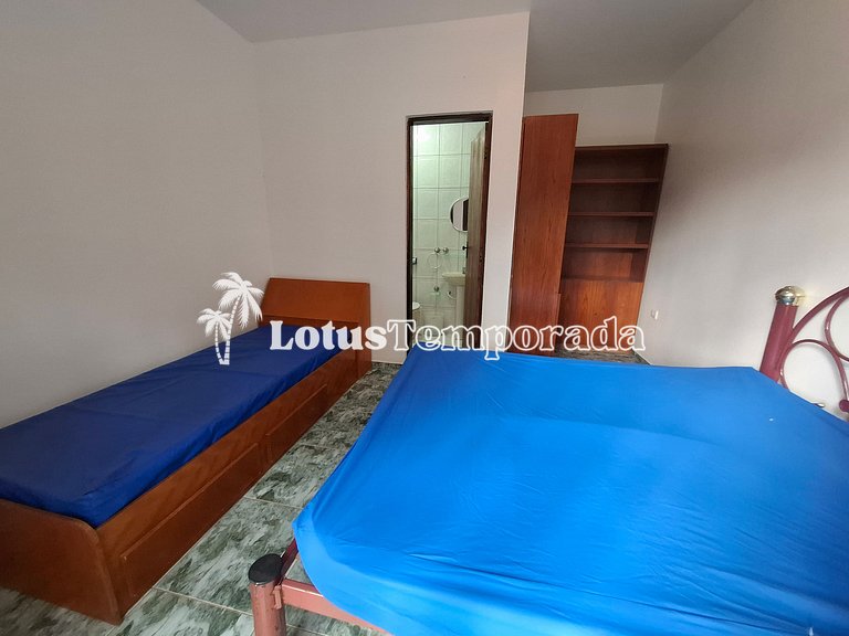 Sítio com quadra de Tênis a beira da Represa LT0054