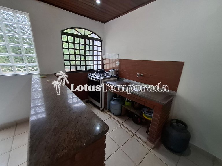 Sítio com quadra de Tênis a beira da Represa LT0054