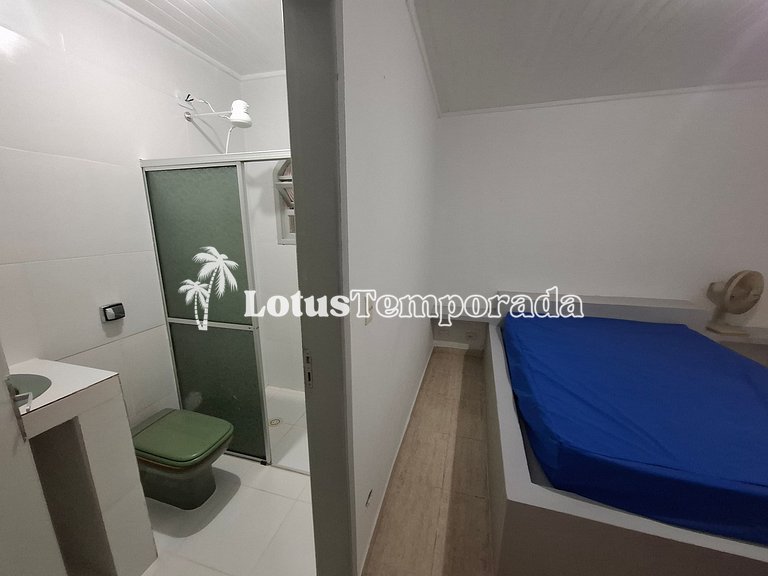 Sítio com quadra de Tênis a beira da Represa LT0054