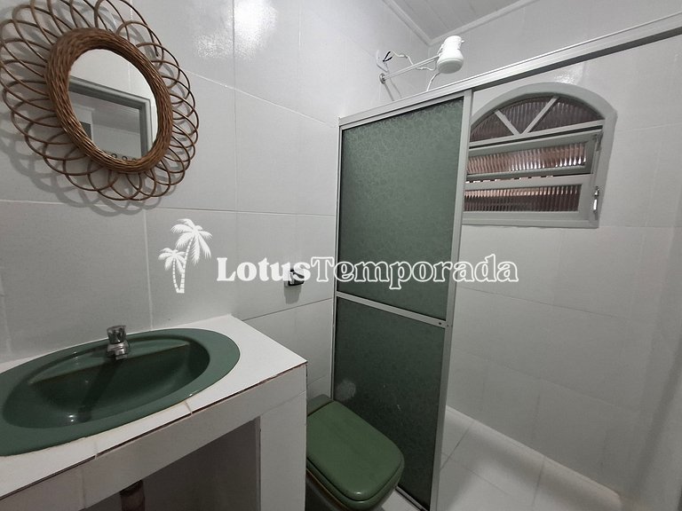 Sítio com quadra de Tênis a beira da Represa LT0054