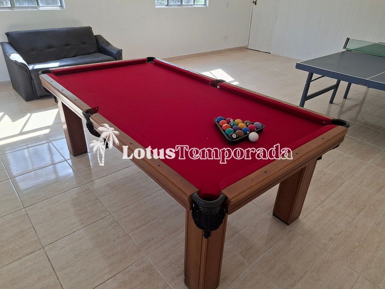 Sítio com quadra de Tênis a beira da Represa LT0054