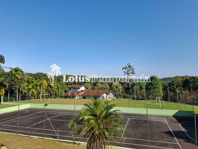 Sítio com quadra de Tênis a beira da Represa LT0054