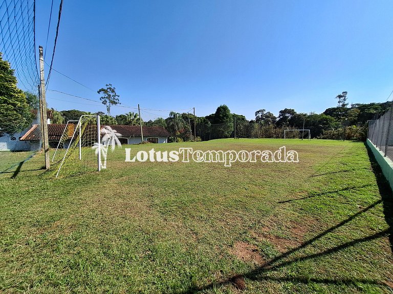 Sítio com quadra de Tênis a beira da Represa LT0054