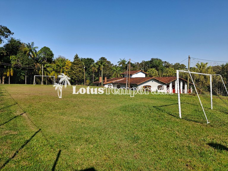 Sítio com quadra de Tênis a beira da Represa LT0054