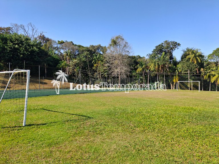 Sítio com quadra de Tênis a beira da Represa LT0054