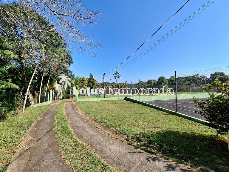 Sítio com quadra de Tênis a beira da Represa LT0054
