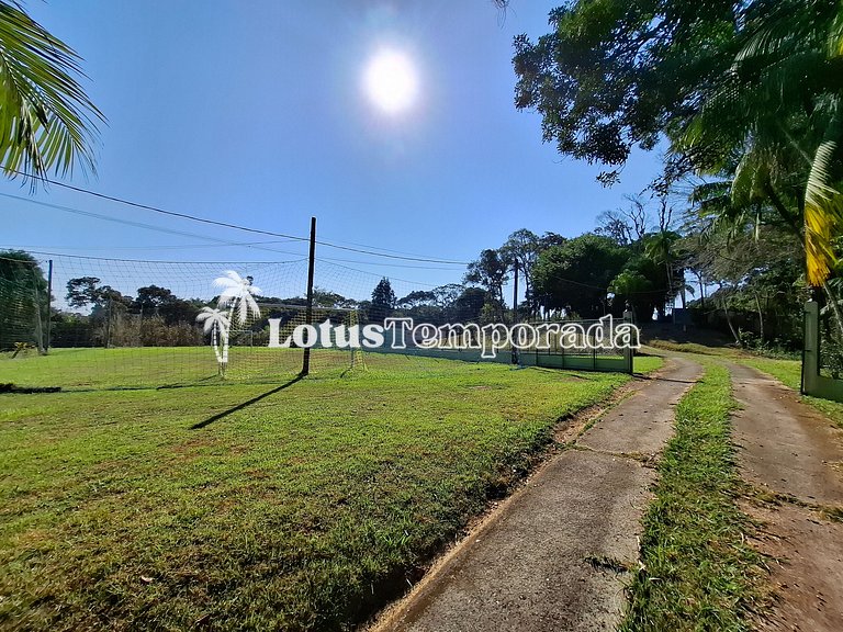 Sítio com quadra de Tênis a beira da Represa LT0054