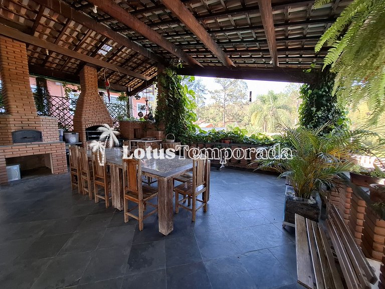 Chácara próxima à rota do vinho com lazer LT0059