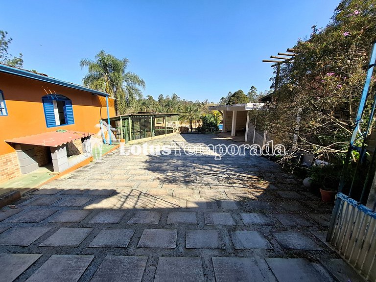 Chácara próxima à rota do vinho com lazer LT0059