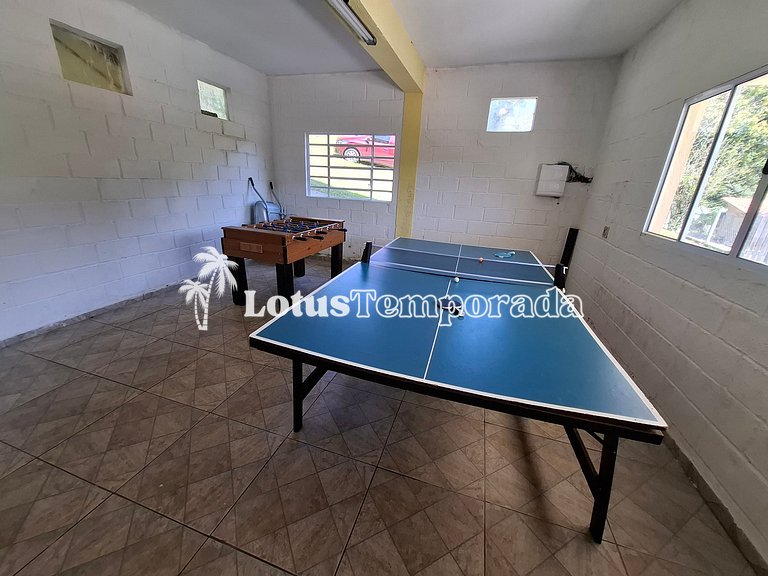 Sítio com 07 dormitórios, piscina e salão de jogos LT0042