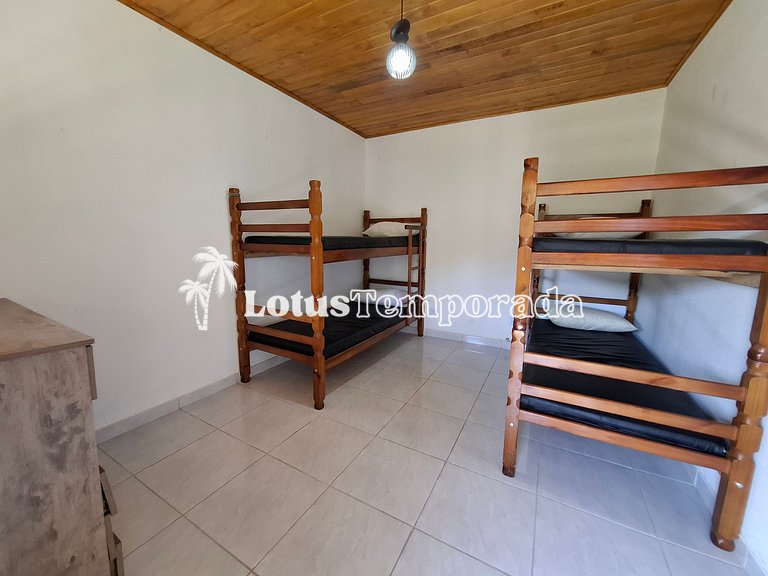 Sítio com 07 dormitórios, piscina e salão de jogos LT0042