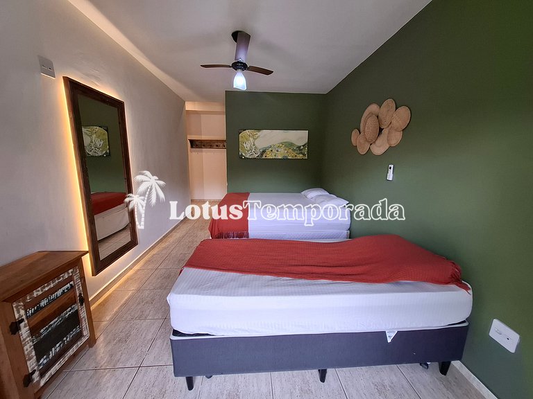 Chácara com 7 suítes, Lounge VIP e Piscina Aquecida LT0034