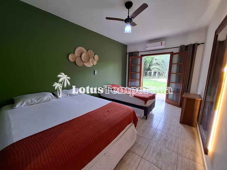 Chácara com 7 suítes, Lounge VIP e Piscina Aquecida LT0034