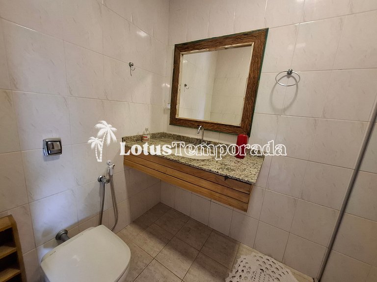 Chácara com 7 suítes, Lounge VIP e Piscina Aquecida LT0034