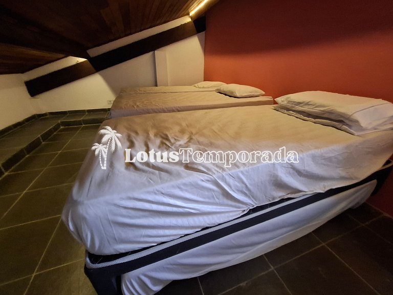 Chácara com 7 suítes, Lounge e Piscina Aquecida LT0034