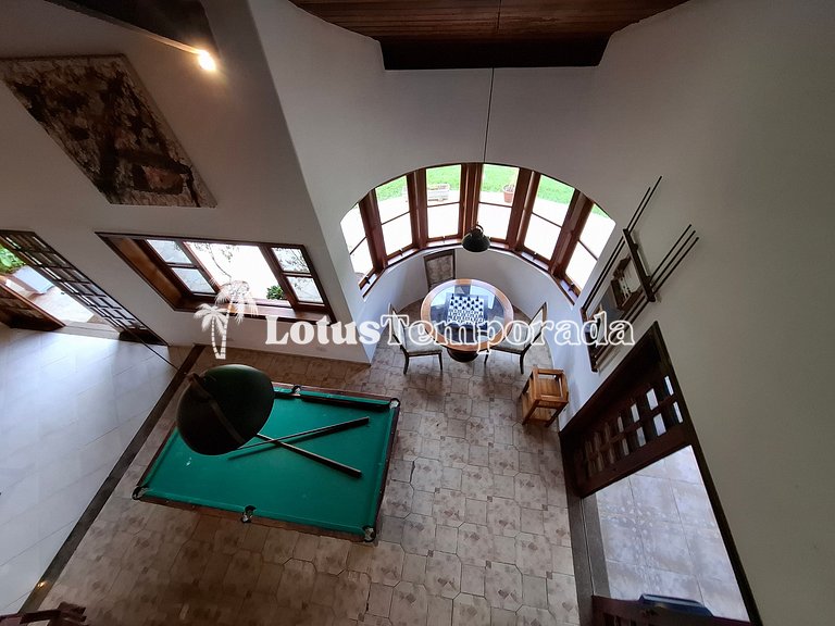 Chácara com 7 suítes, Lounge VIP e Piscina Aquecida LT0034