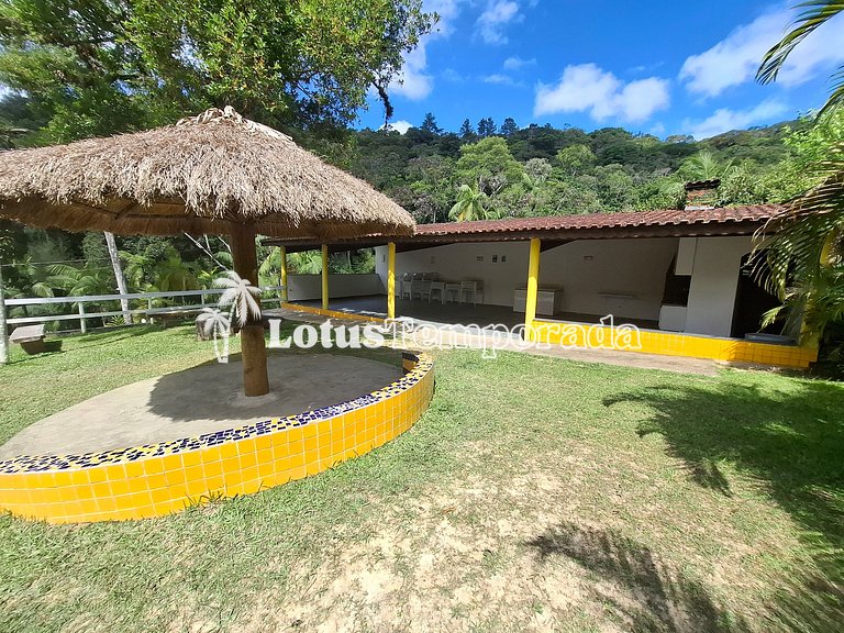 Chácara com piscina e lagos para pesca LT0001