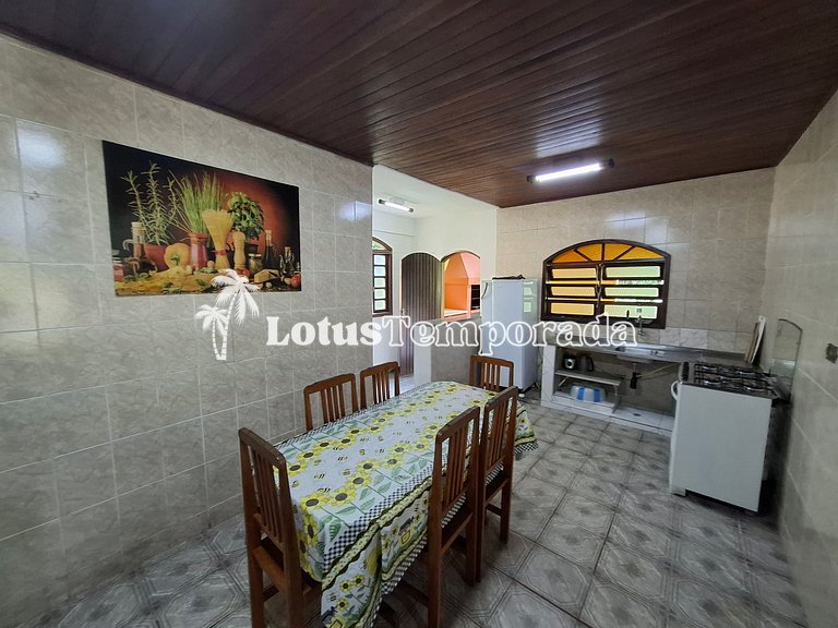 Chácara com piscina e lagos para pesca LT0001