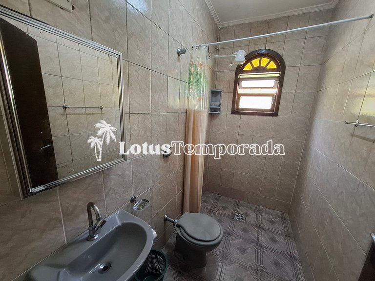 Chácara com piscina e lagos para pesca LT0001