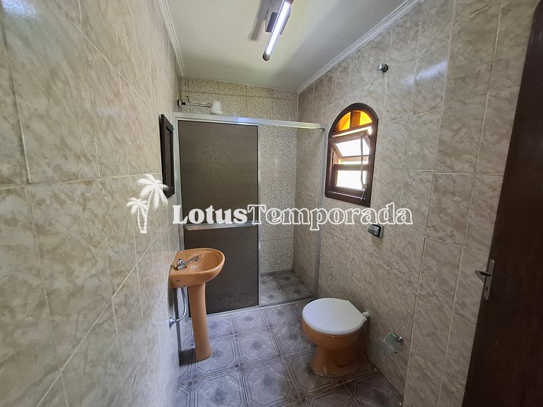 Chácara com piscina e lagos para pesca LT0001