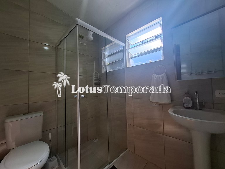 Chácara p/ 30 Pessoas: 05 dorms e piscina aquecida LT0011