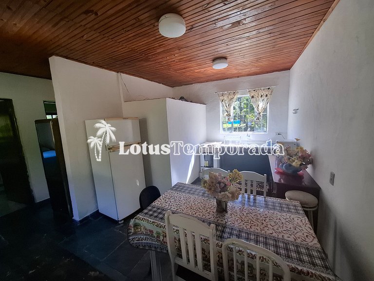 Chácara p/ 30 Pessoas: 05 dorms e piscina aquecida LT0011