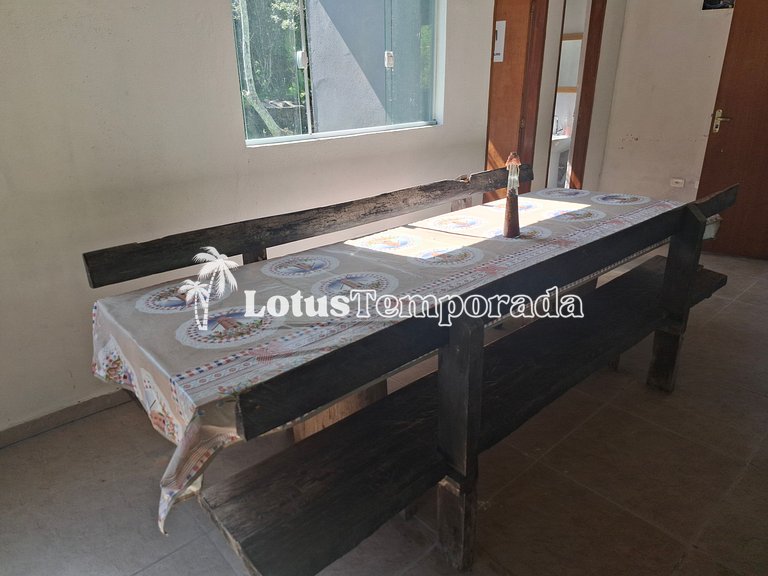 Chácara com piscina aquecida e salão de jogos LT0011