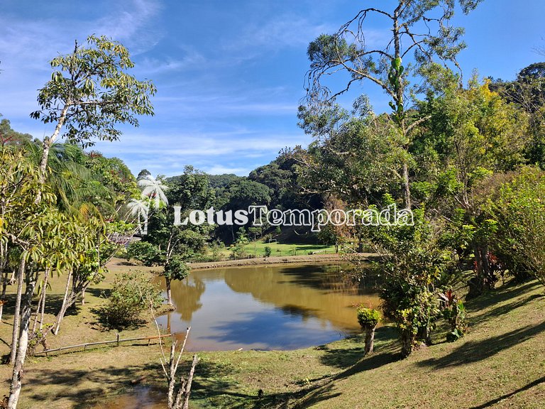 Chácara p/ 30 Pessoas: 05 dorms e piscina aquecida LT0011