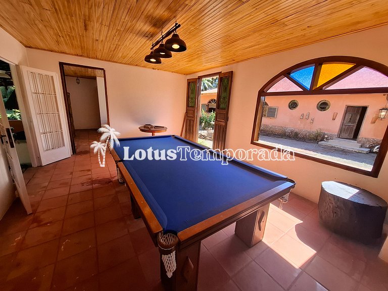 Sítio com piscina, muito conforto e lazer LT0033