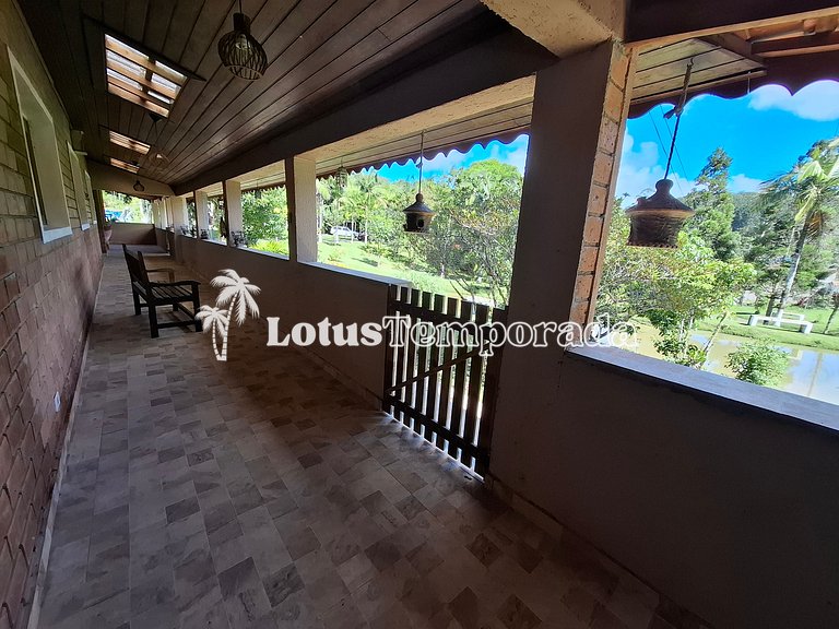 Sítio com 4 dormitórios, piscina e lazer LT0072