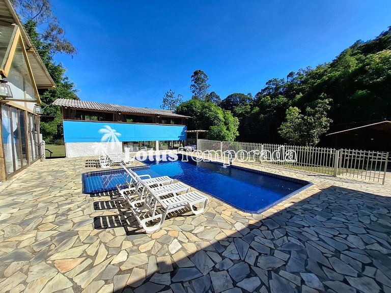 Sítio p/ Casamentos: 2 Salões, Lagos e Chalé Noivos LT0021