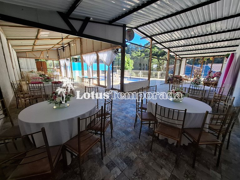 Sítio p/ Casamentos: 2 Salões, Lagos e Chalé Noivos LT0021
