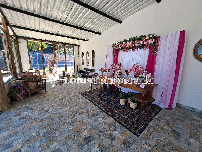 Sítio p/ Casamentos: 2 Salões, Lagos e Chalé Noivos LT0021
