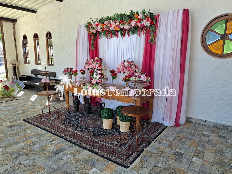 Sítio p/ Casamentos: 2 Salões, Lagos e Chalé Noivos LT0021