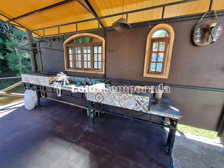 Sítio p/ Casamentos: 2 Salões, Lagos e Chalé Noivos LT0021