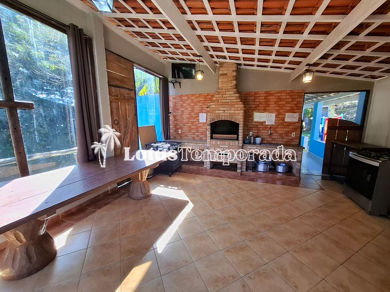 Sítio p/ Casamentos: 2 Salões, Lagos e Chalé Noivos LT0021