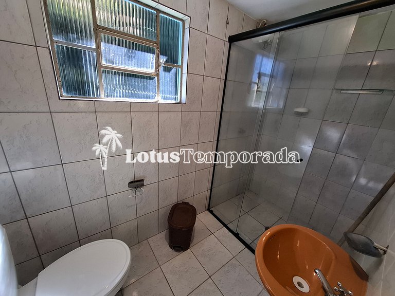 Sítio p/ Casamentos: 2 Salões, Lagos e Chalé Noivos LT0021