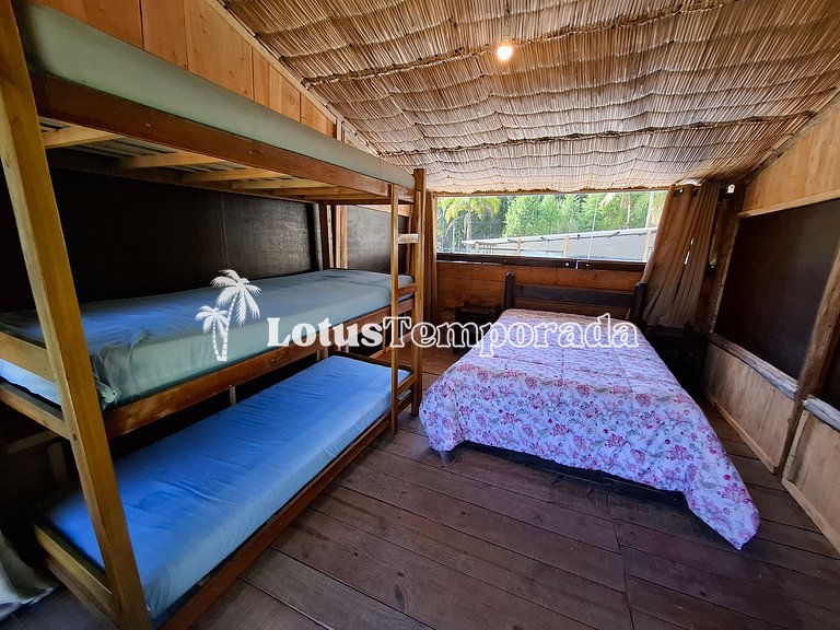 Sítio p/ Casamentos: 2 Salões, Lagos e Chalé Noivos LT0021