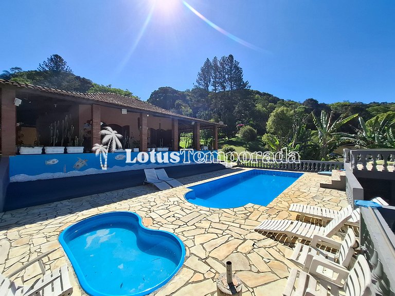Sítio com piscina adulta e infantil e lareira LT0003