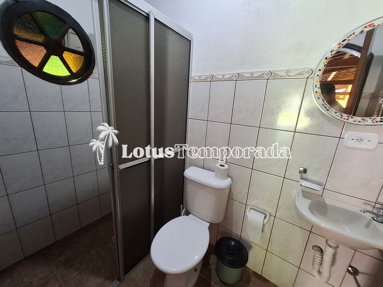 Sítio com piscina adulta e infantil e lareira LT0003